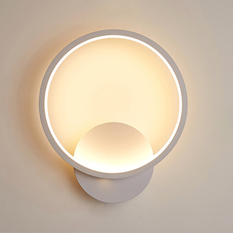 Linear Shape Metal Wall Light Modern Style Single Light Wall Mount Lighting