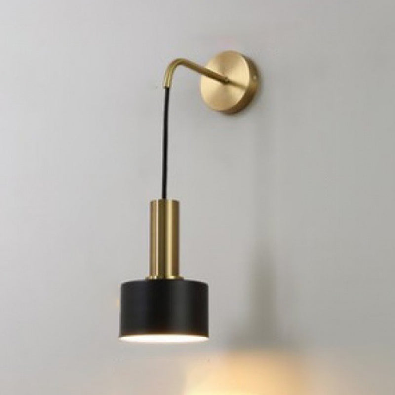 Modern Simplicity Wall Sconce Household Metal Wall Mounted Lamp for Sitting Room