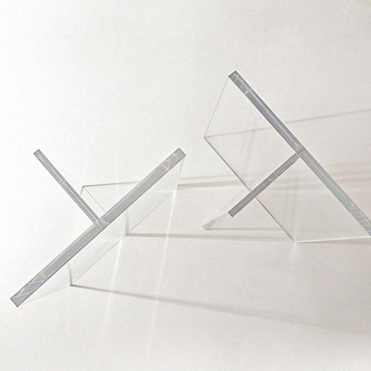 Modern Style Dining Table Rectangle Table with Acrylic Base for Home