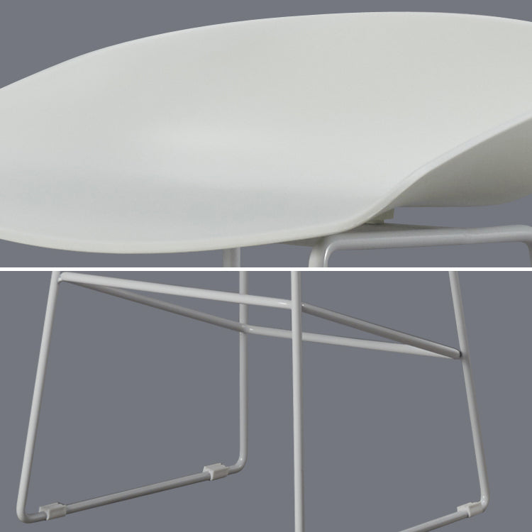 Modern Plastic Coffee Shop Stool Matte Finish Low Back Footrest Barstool