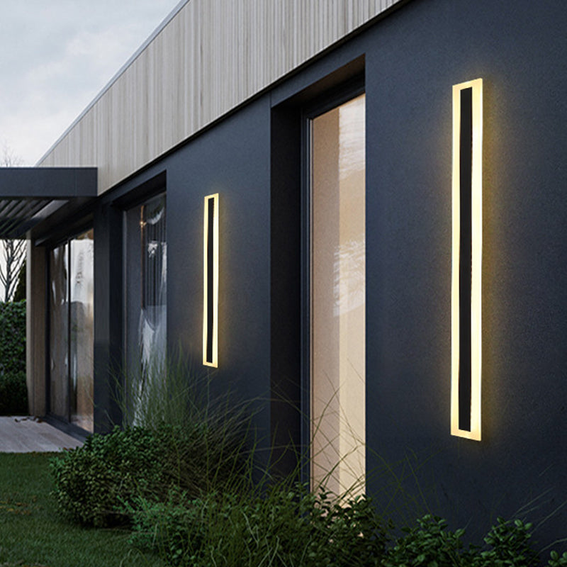 Metal Linear Shape Wall Light Modern Style 1-Light Wall Light Sconces in Black