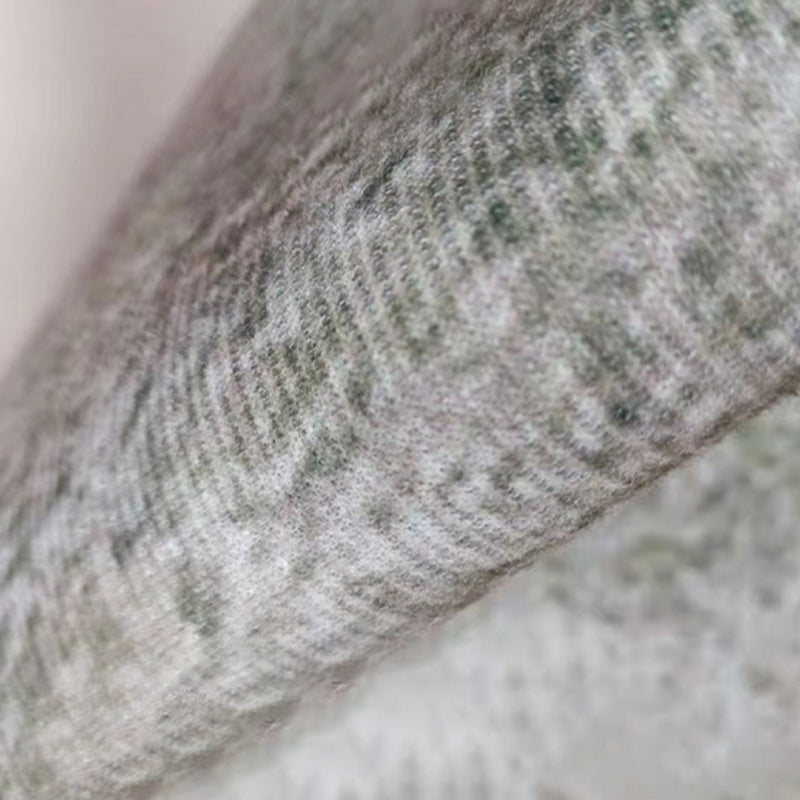 Green Graphic Rug Polyester Magnificent Rug Washable Rug for Living Room