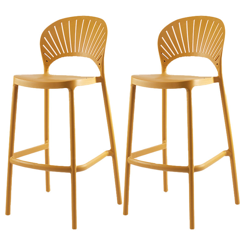 Modern Backrest Armless Counter Stool Plastic Stackable Bar Stool with 4 Legs
