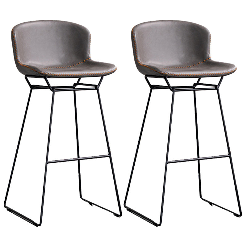 Modern Backrest Armless Counter Stool Iron Bar Stool with Black Metal Base