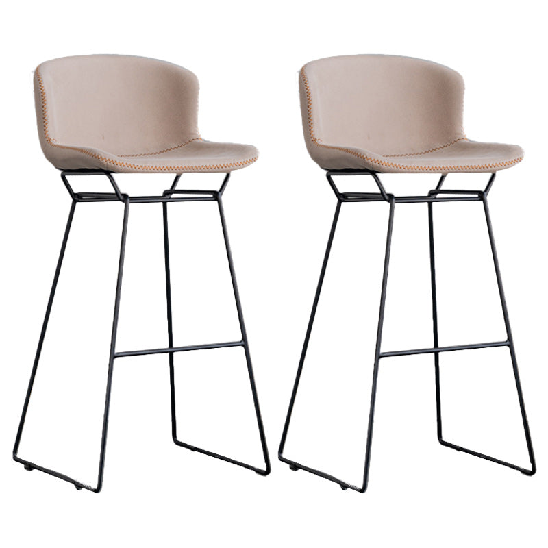Modern Backrest Armless Counter Stool Iron Bar Stool with Black Metal Base