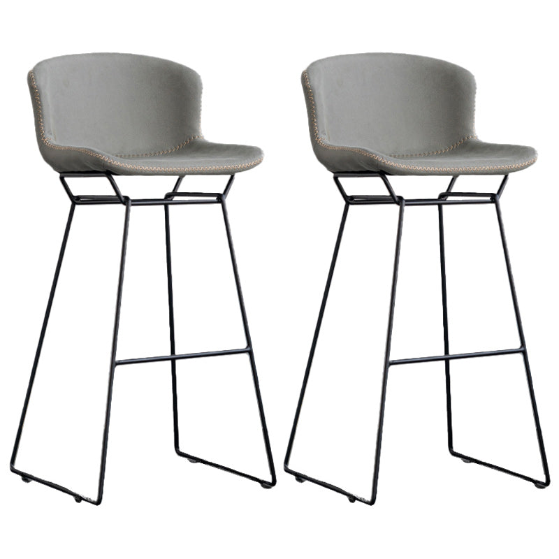Modern Backrest Armless Counter Stool Iron Bar Stool with Black Metal Base