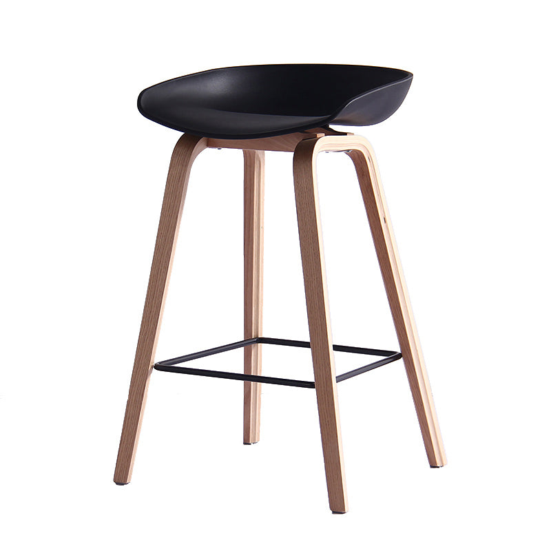 Contemporary Bar Stool Plastic Counter Bar Stool with Wooden Legs