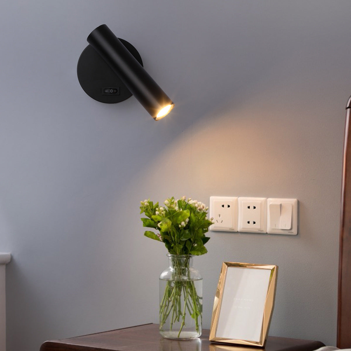 Reading Wall Lamp Nordic Style Metal Wall Mount Lighting in Metal Shade
