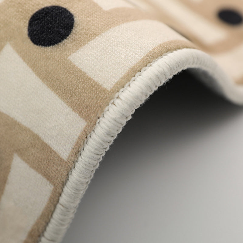 Black Modern Rug Polyester Abstract Grid Rug Non-Slip Backing Rug for Living Room