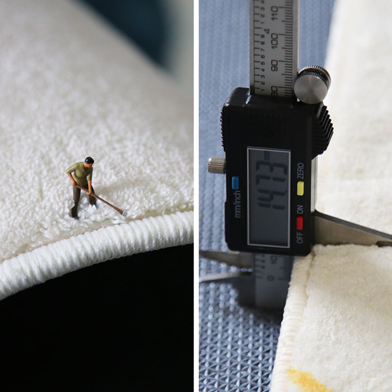 Black Modern Rug Polyester Check Pattern Rug Washable Indoor Rug for Living Room