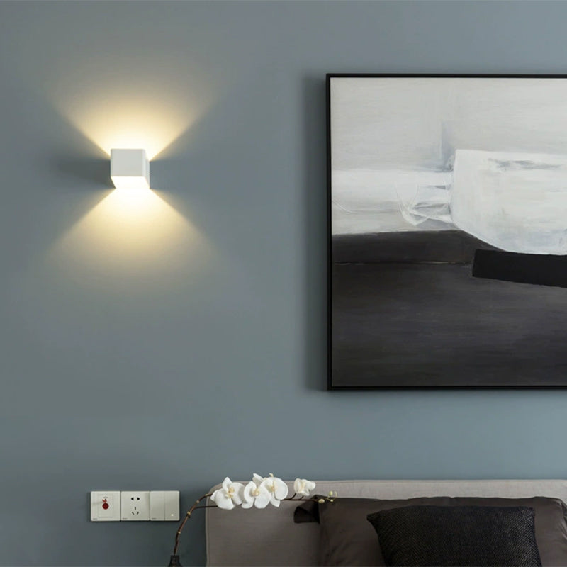 Modern Style Square Shape Wall Sconce Metal 2 Light Sconces for Corridor