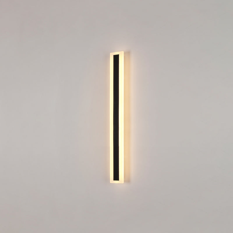 Metal Linear Shape Wall Light Modern 1 Light Wall Mounted Fixture in Black
