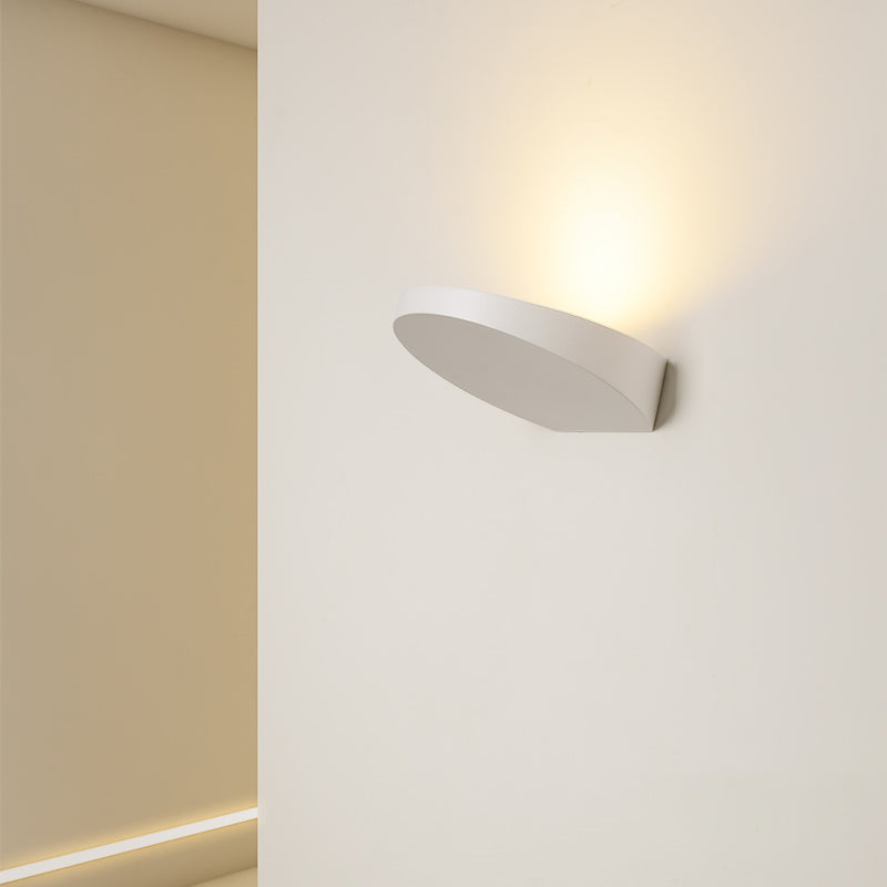 Metal Geometry Shape Wall Lights Modern Style 1 Light Wall Mount Fixture for Living Room