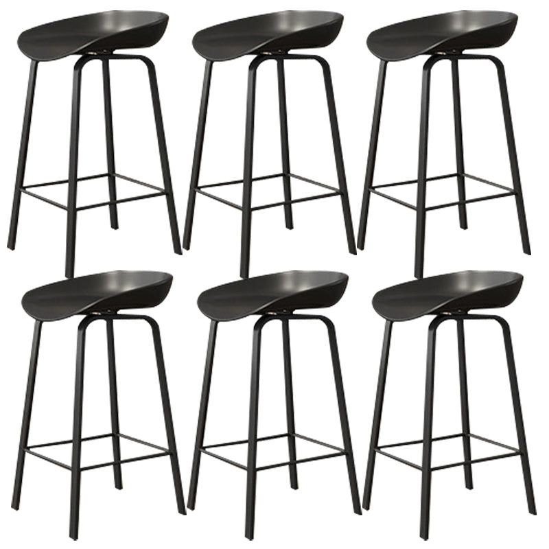 Modern Backrest Armless Counter Stool Plastic Bar Stool with Metal 4 Legs