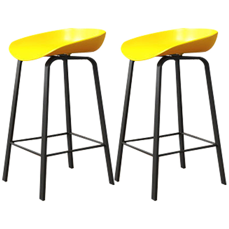 Modern Backrest Armless Counter Stool Plastic Bar Stool with Metal 4 Legs
