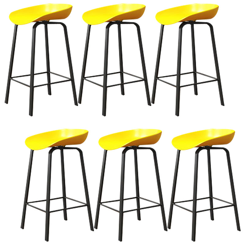 Modern Backrest Armless Counter Stool Plastic Bar Stool with Metal 4 Legs