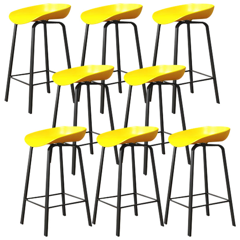 Modern Backrest Armless Counter Stool Plastic Bar Stool with Metal 4 Legs