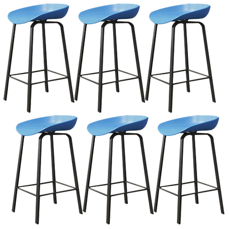 Modern Backrest Armless Counter Stool Plastic Bar Stool with Metal 4 Legs