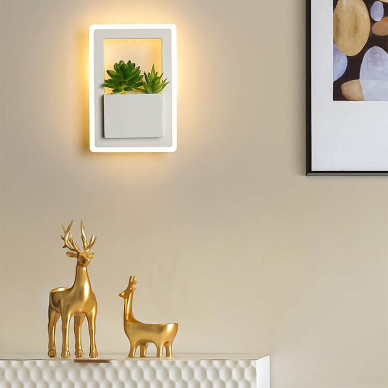 Geometry Metal Wall Light Modern Style 1 Light Wall Lamp in White(Plant Not Included)