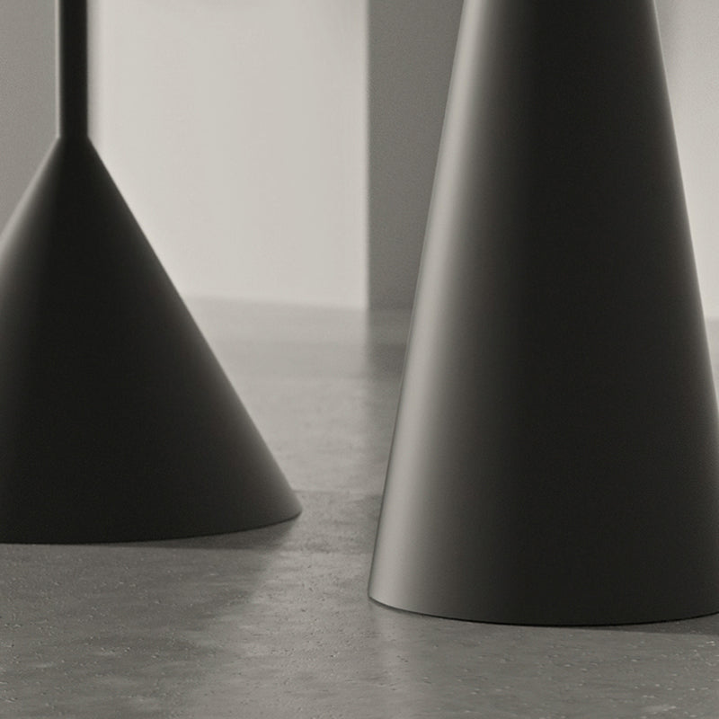 Mid-Century Modern Black/White Cocktail Table Round Coffee Table