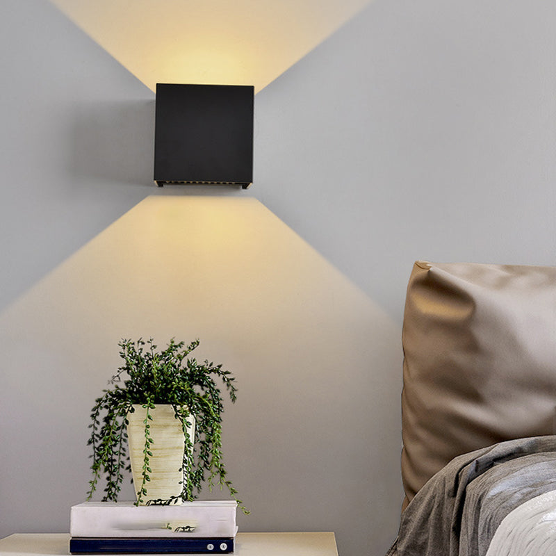 Contemporary Style Geometric Wall Lighting Metal 2 Lights Wall Light Fixture