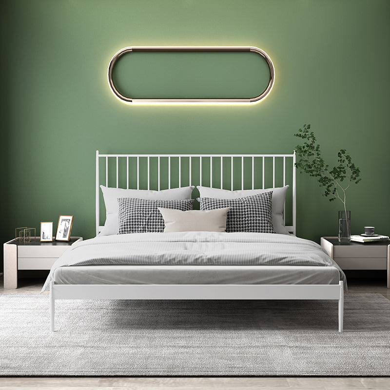 Contemporary Slat Bed with Rectangular Slat Headboard and Metal Legs