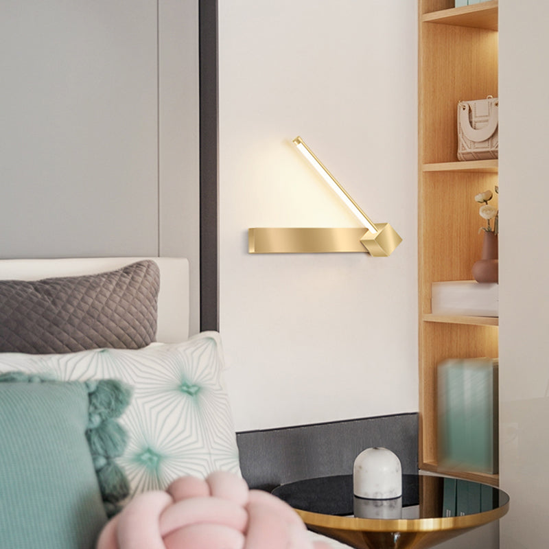 Modern Metal Wall Sconce Linear Shape Wall Light with Silicone Shade in Gold for Bedroom