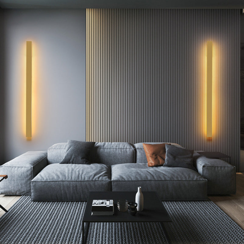 Metal Linear Shape Wall Light Modern Style 1-Light Wall Mounted Light in Gold