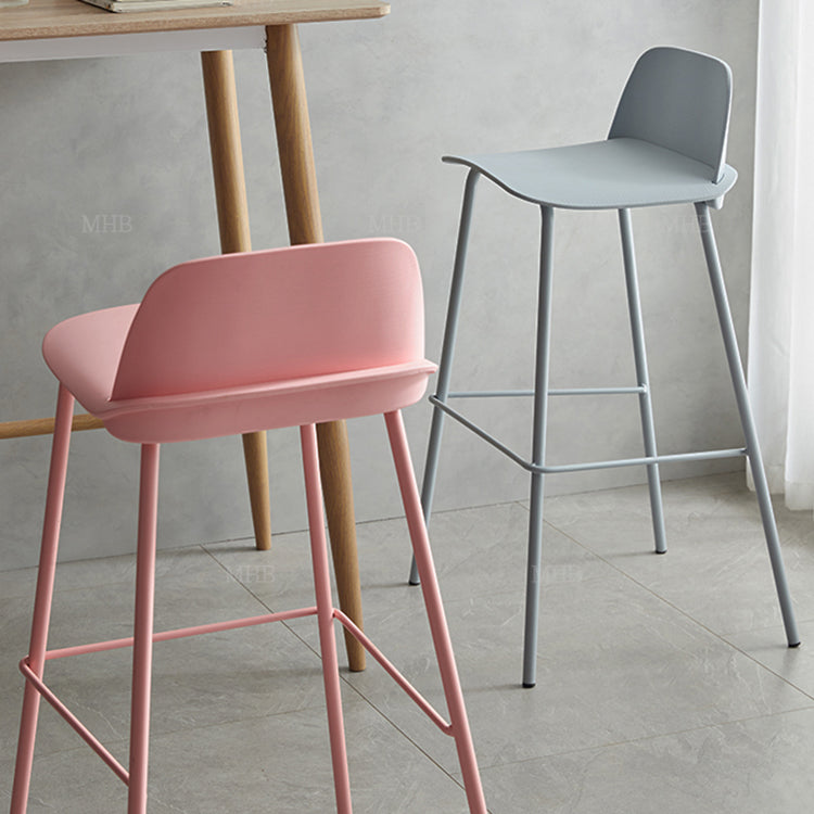 Modern Style Bar-stool Plastic Counter Bar Stool with Metal Legs for Home