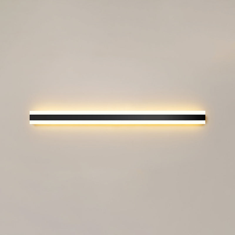 Linear Shape Metal Wall Light Modern Style 1 Light Wall Mounted Light in Black