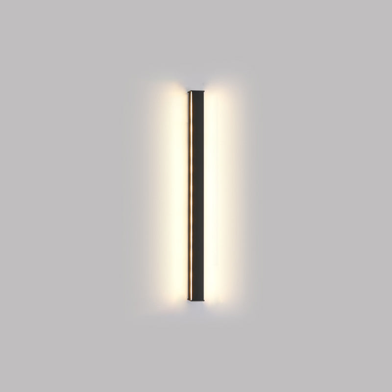 1-Light Linear Wall Mount Light Modern Style Metal Wall Mount Lighting in Black