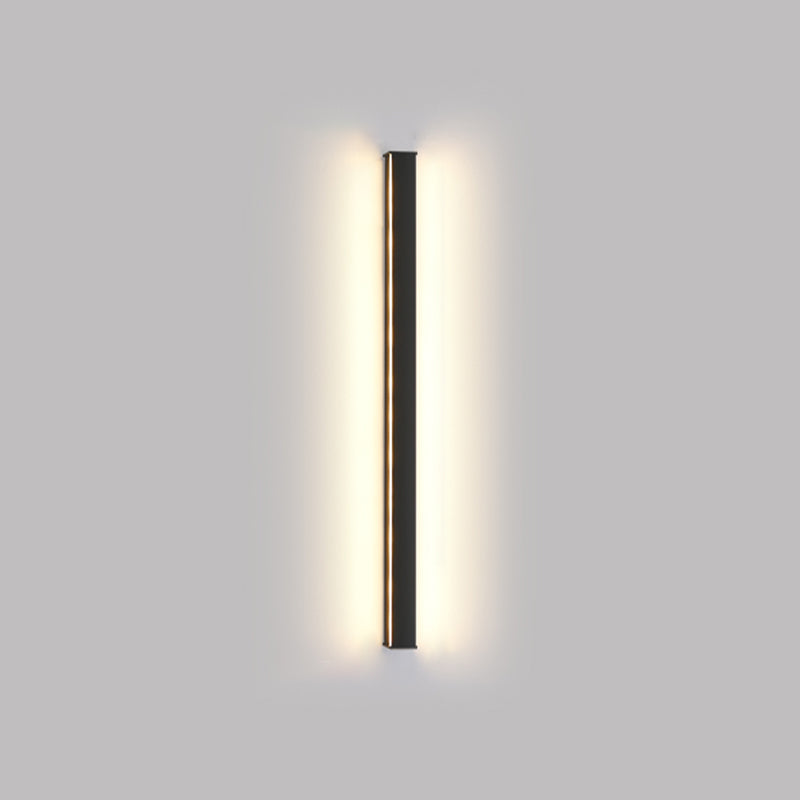 1-Light Linear Wall Mount Light Modern Style Metal Wall Mount Lighting in Black