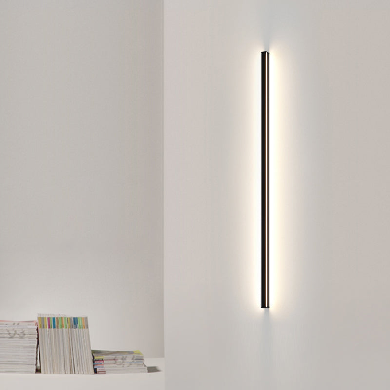 1-Light Linear Wall Mount Light Modern Style Metal Wall Mount Lighting in Black