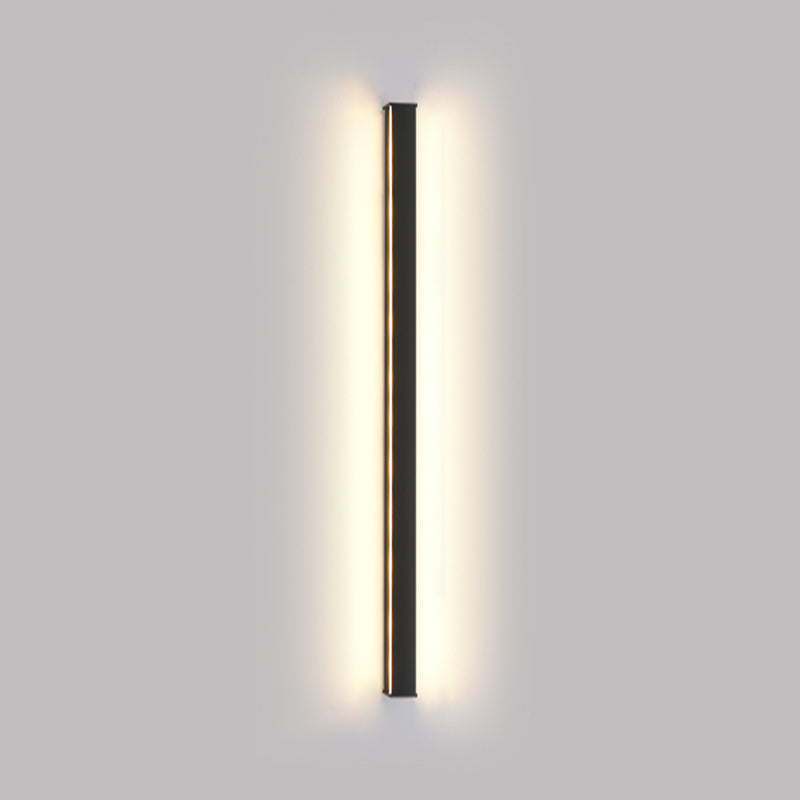 1-Light Linear Wall Mount Light Modern Style Metal Wall Mount Lighting in Black