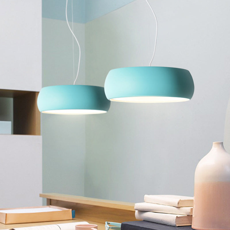Kit de lampe de suspension du bol bleu macaron 10 "/ 13" / 17 "de largeur en métal de largeur à 1 lumière avec diffuseur