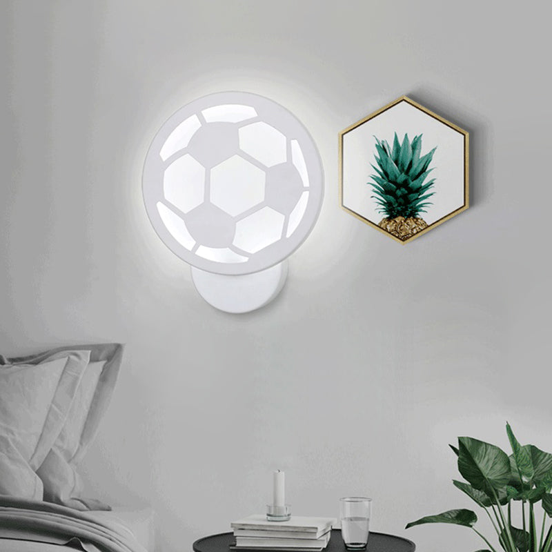 1-Light Geometric Wall Mount Light Modern Style Metal Wall Mount Lighting in White