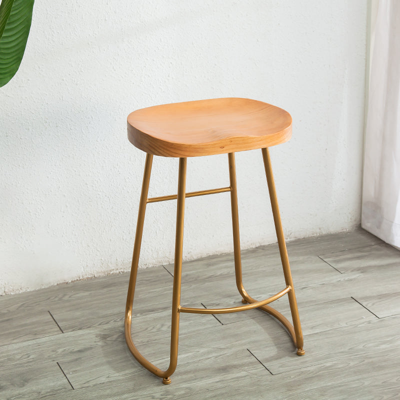 Modern Armless Backless Counter Stool Iron Kitchen Bar Stool with Pedal and Wooden Seat