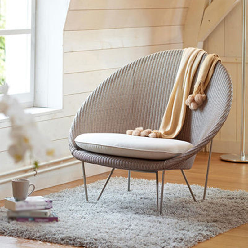 41.34"L x 33.86"W x 36.61"H Contemporary Woven Back Papasan Chair