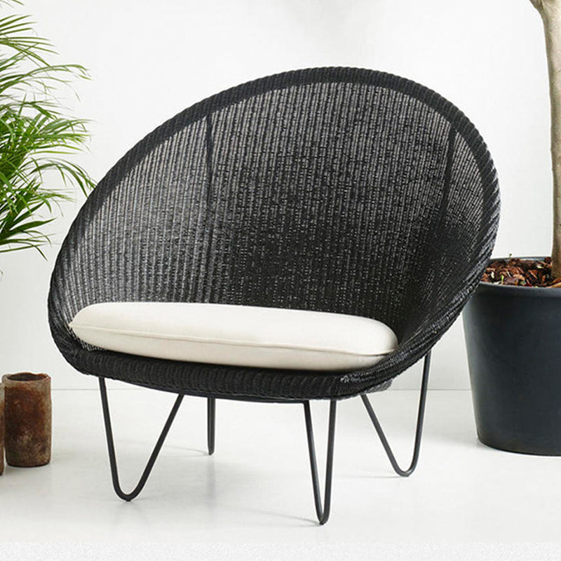 41.34"L x 33.86"W x 36.61"H Contemporary Woven Back Papasan Chair