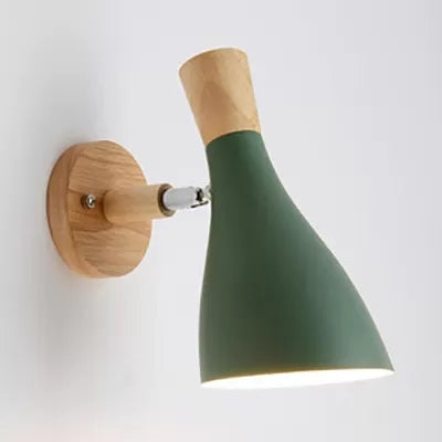 Rotatable Nordic Bottle Wall Sconce 1 Head Metal Wall Lamp for Kid Bedroom