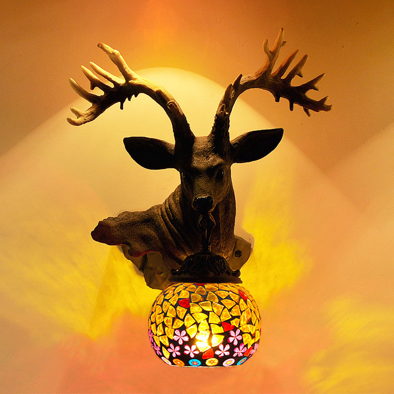 1 Light Wall Lighting Mediterranean Globe Stained Glass Sconce Light in Silver/White/Beige with Deer Head Deco