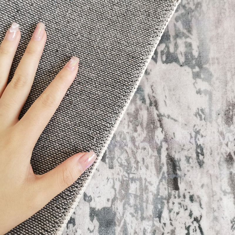 Minimalist Graphic Print Carpet Polyester Rug Stain Resistant Area Carpet for Living Room