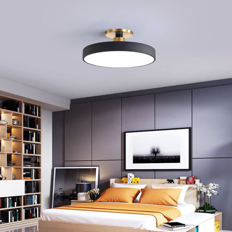 Nordic Style Round Ceiling Light Metal LED Semi Flush Mount Light for Bedroom