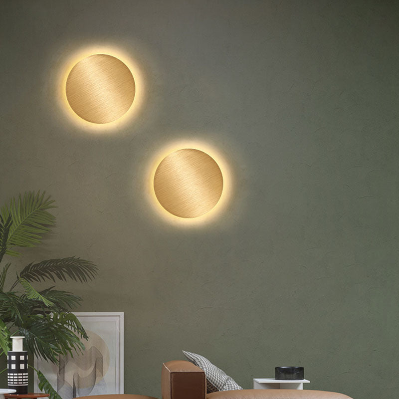 Modern Minimalist LED Wall Light Metal Circular Wall Lamp for Living Room
