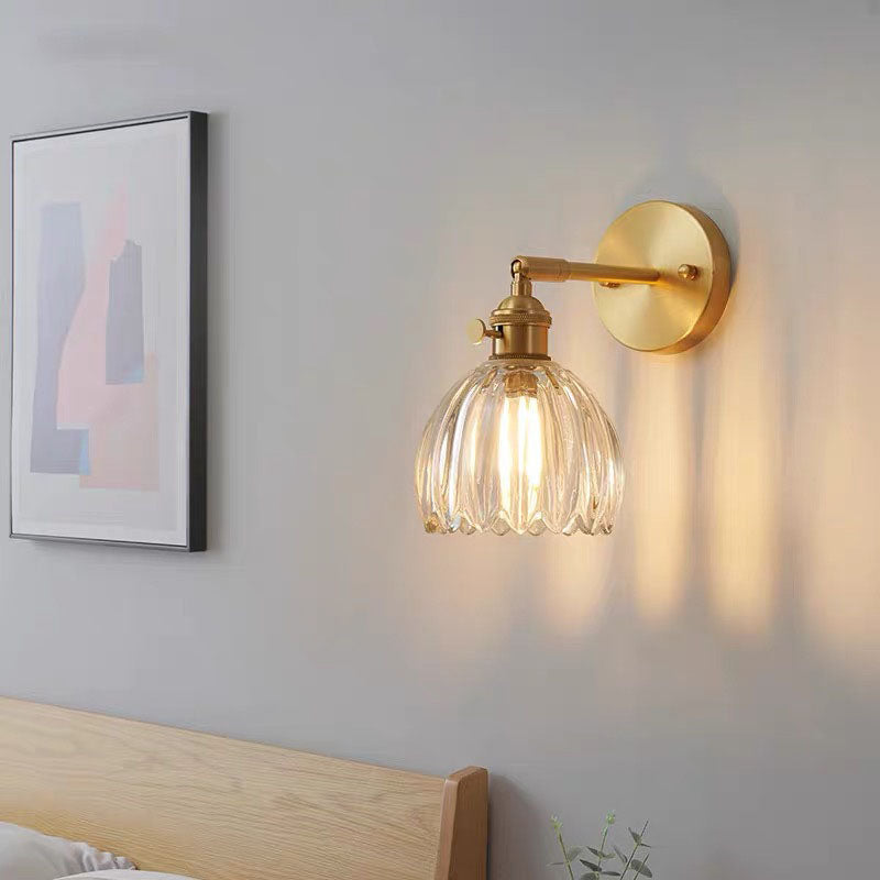 Metal 1-Light Wall Lamp in Modern Luxury Style Geometric Glass Wall Light in Gold