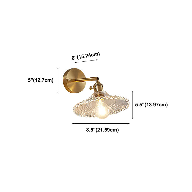 Metal 1-Light Wall Lamp in Modern Luxury Style Geometric Glass Wall Light in Gold