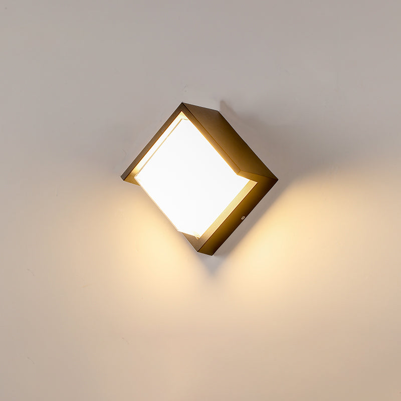 Modern Minimalist LED Wall Lamp Metal Geometric Wall Sconce in Black