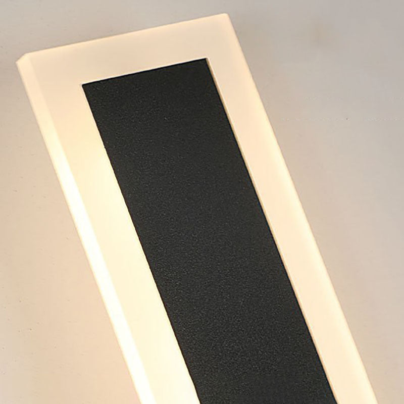 Black Linear LED Wall Light in Modern Simplicity Metal Wall Lamp for Bedroom