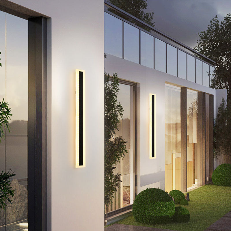 Black Linear LED Wall Light in Modern Simplicity Metal Wall Lamp for Bedroom