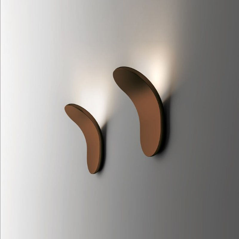 Metal LED Wall Lamp in Modern Creative Style Geometric Wall Light for Bedroom